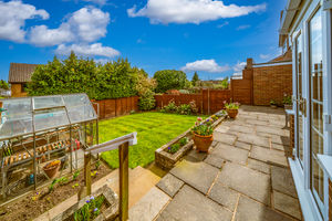 GARDEN- click for photo gallery